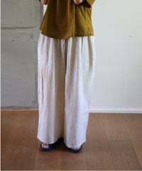 ヂェン先生の日常着 | ストレートパンツ（生成）Mサイズ 【薄地】