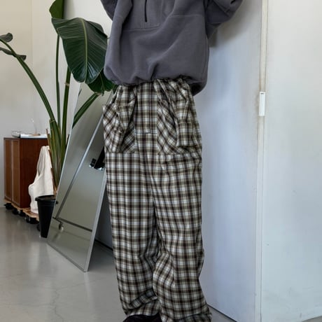 FLEECE HALF ZIP HOODIE
