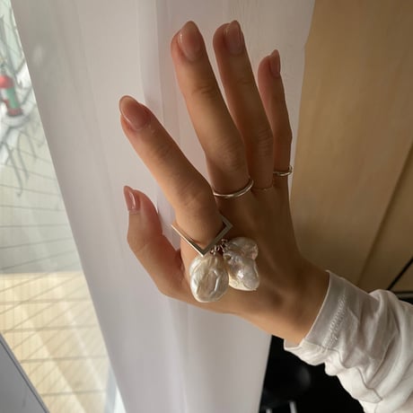 bob. ring