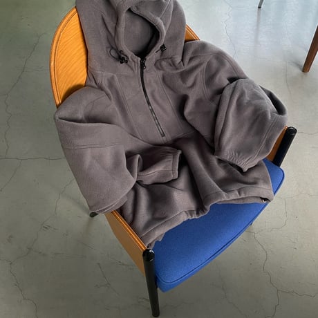 FLEECE HALF ZIP HOODIE