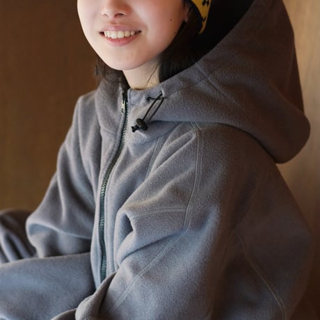 FLEECE HALF ZIP HOODIE