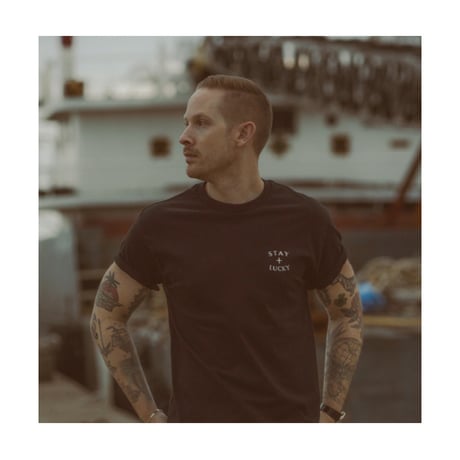 【SOSSNA&CO】STAY LUCKY Tee