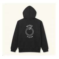 【SOSSNA&CO】NEVER YIELD Hoodie