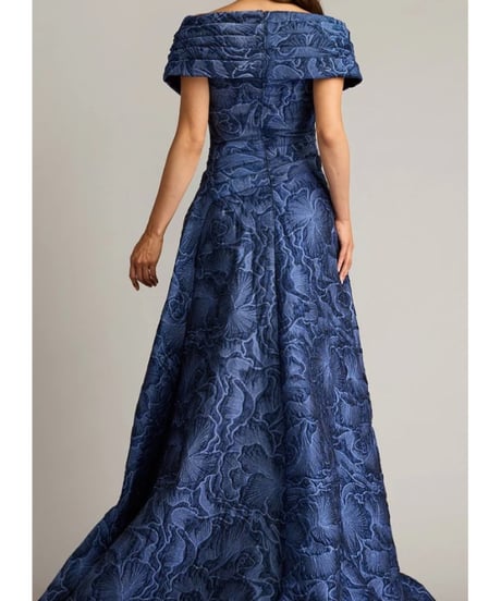 TADASHI SHOJI ショールデザイン ジャカードドレス　ライトネイビー　4L-5Lサイズ