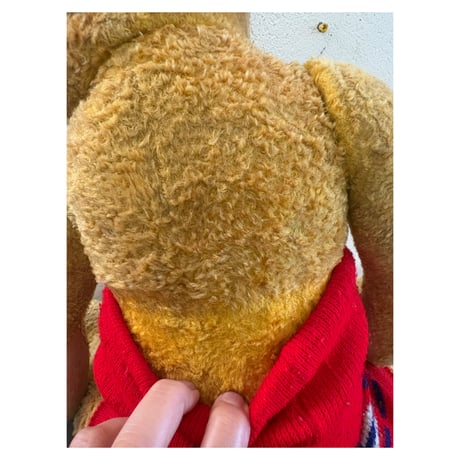 フランスの小さな村の赤いパンツのベア58cm