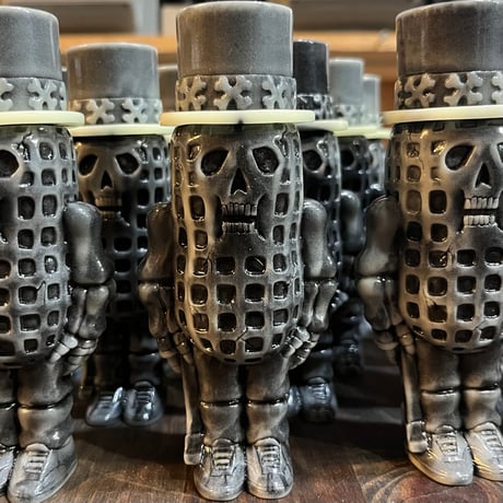 "HATCHET MAN" sofubi