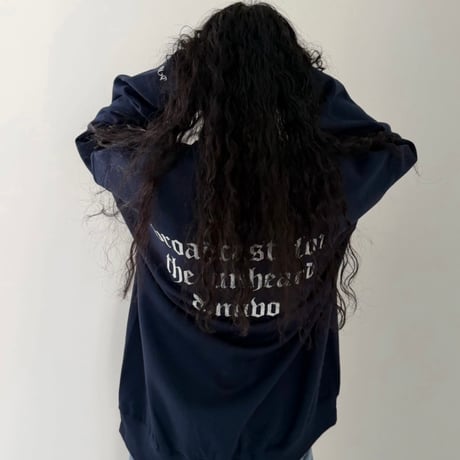 【D.NUVO】UNHEARD SWEAT
