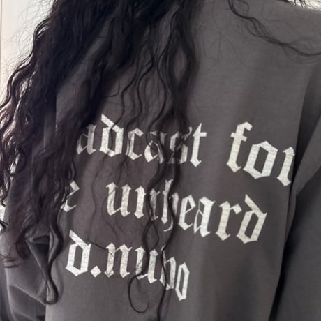 【D.NUVO】UNHEARD LONG TEE