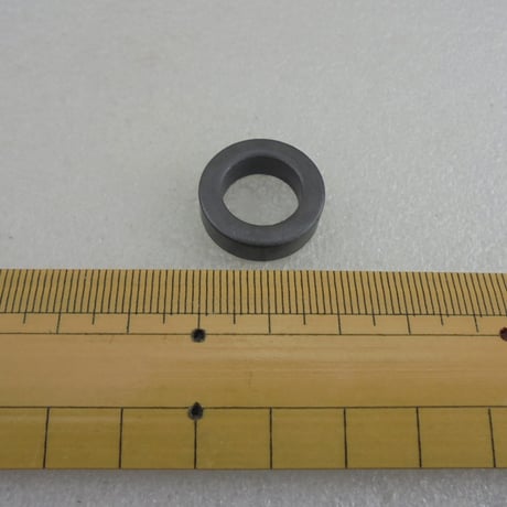 6個セット ちょっと欠け 小 Amidon トロイダルコア FT-82-43 JUNK-C ( ZHW-ETC-864 )