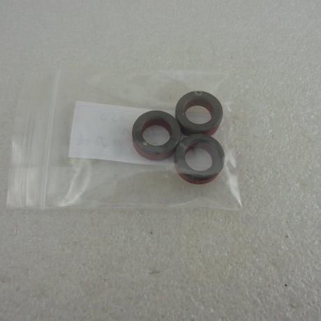 3個セット ちょっと欠け 1カ所他 小 Amidon トロイダルコア T50-2 JUNK-A ( ZHW-ETC-858 )