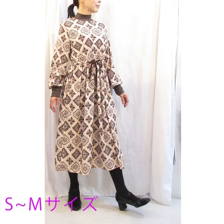 w2610-09【S～M】【M～L】
