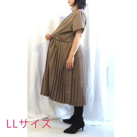 w2608-82【M】【L～LL】【LL】