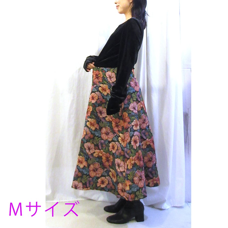 6adc187943be9174b0ec33f8