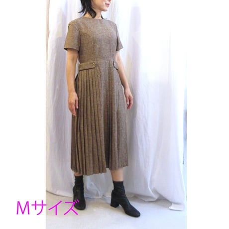 w2608-82【M】【L～LL】【LL】