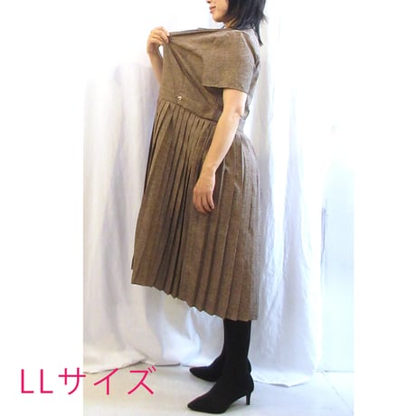 w2608-82【M】【L～LL】【LL】