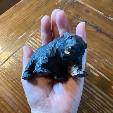木彫り熊④ 小さな木彫り熊 吠え熊 ガラス目 右向き 北海道  HOKKAIDO JAPAN FOLKART VINTAGE