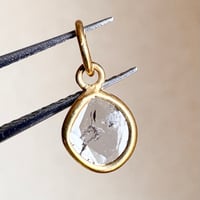 K18YG 天然ダイヤモンド スライスダイヤモンド　チャーム　ペンダントトップ　diamond