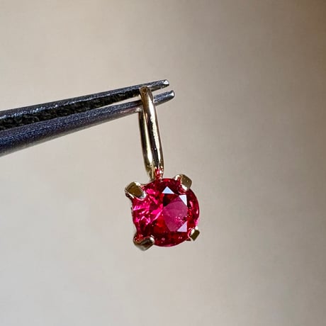 天然石レッドスピネル　26-049 レッドスピネル | STORES