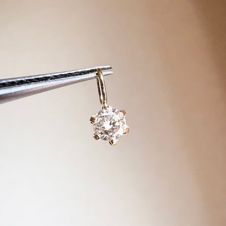K18YG 天然ダイヤモンド 0.16ct チャーム　ペンダントトップ