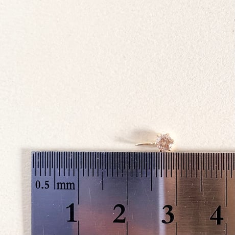 K18YG 天然ダイヤモンド 0.16ct チャーム　ペンダントトップ