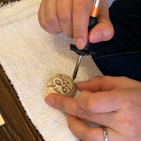 猫野ぺすか ワークショップ「焼き絵でブローチを作ろう」