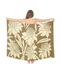 Hawai'ian Pareo    TORCH GINGER   MOCA LATTE  HNLS03793-0990