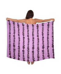 Hawai'ian Pareo  PUAKENIKENI  ITALIAN PLUM  HNLS03786-0990