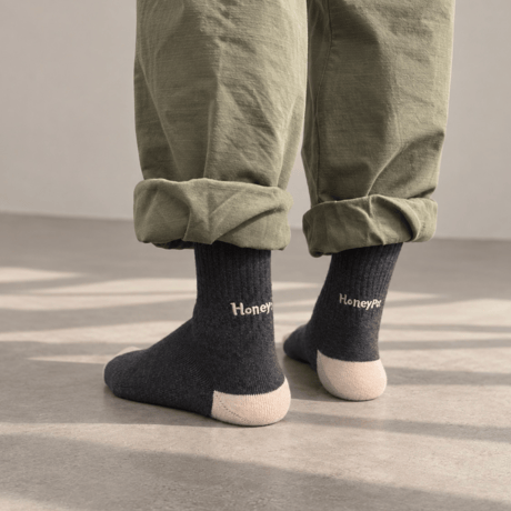 HoneyPot Logo Socks - GRAY-