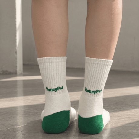 HoneyPot Logo Socks - WHITE-