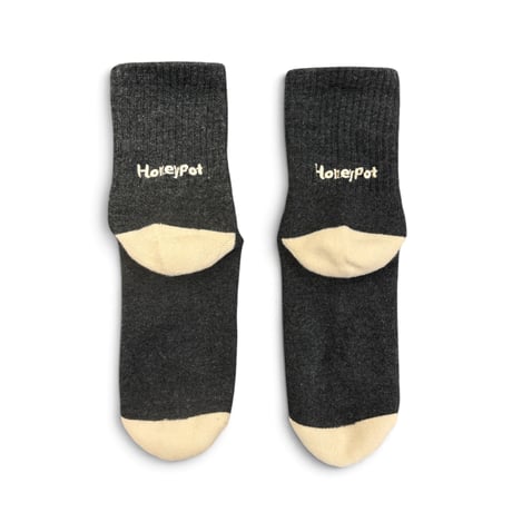 HoneyPot Logo Socks - GRAY-