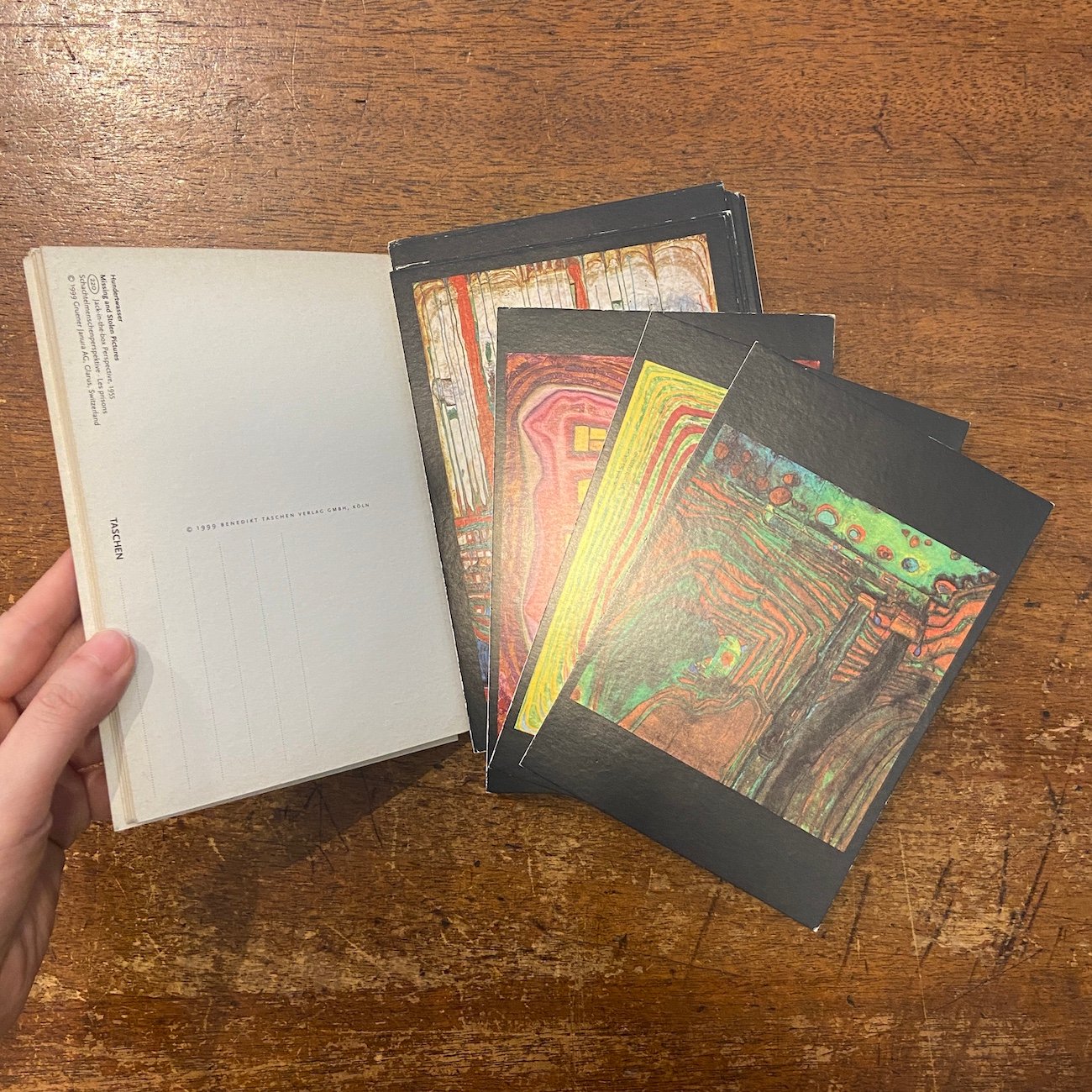 Hundertwasser 30 Postcards」フンデルトヴァッサー | Frober