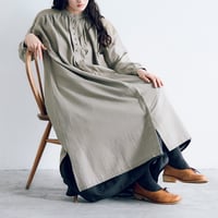 コットンビエラ・ペザントギャザーワンピース／ベージュ