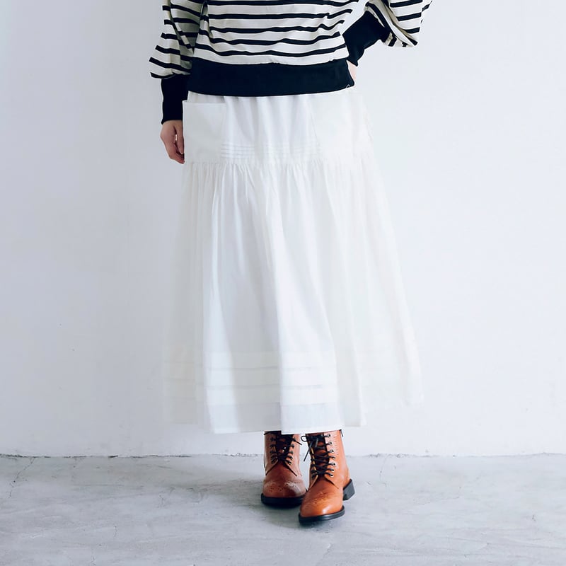 コットンシルク・ピンタックスカート／ホワイト | MAGALI