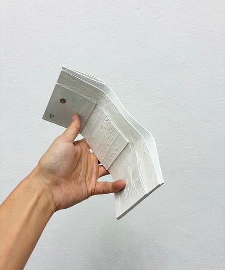 mw11｜三つ折り豆財布／WH