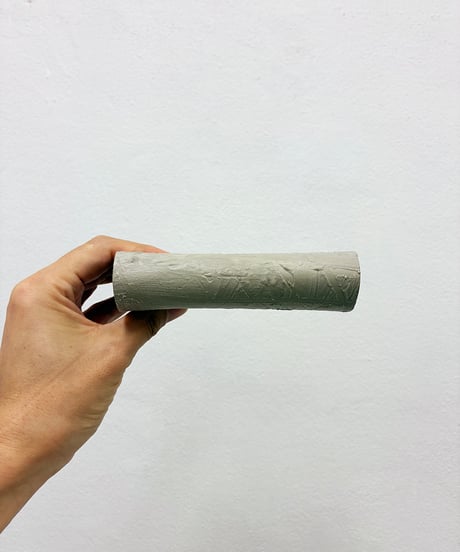 mw13｜コンパクト二つ折り財布／GR