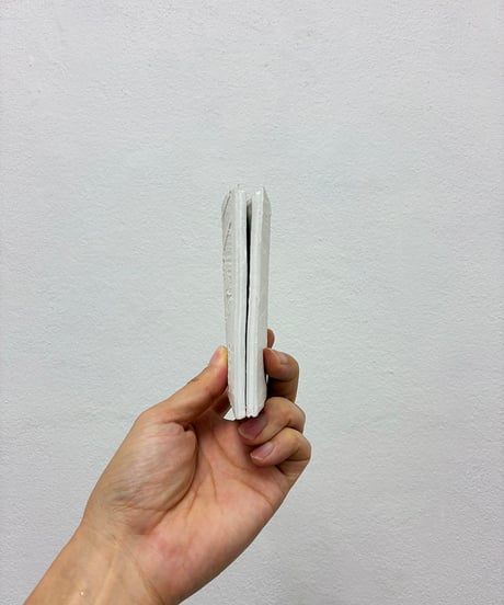 mw20｜二つ折り財布／WH