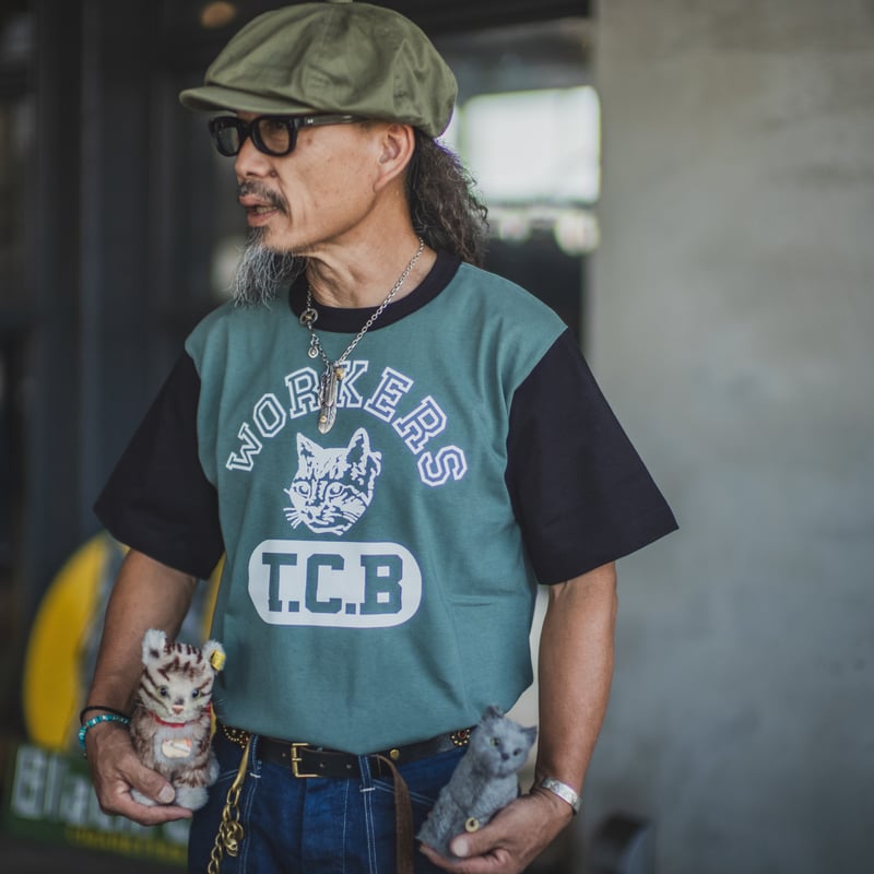 WORKERS & TCB/ Football T 色Cat Graas WORKERS & Running Cat T-Shirt Color: Cat Grass