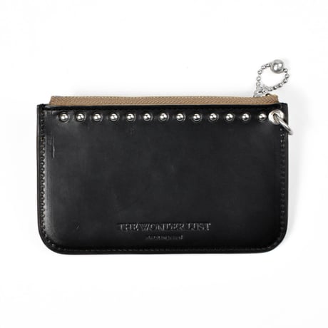 SHELL & STUDS UTILITY POUCH -horse butt-