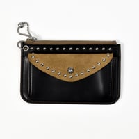 SHELL & STUDS UTILITY POUCH -horse butt-