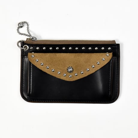 SHELL & STUDS UTILITY POUCH -horse butt-