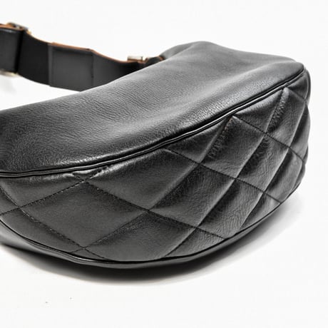 HALF MOON BAG - tea core ー