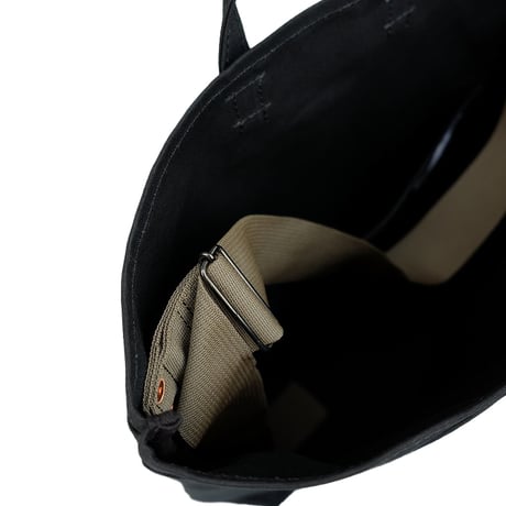 holk(ホーク)　　  tote　③  by  this is a(n)