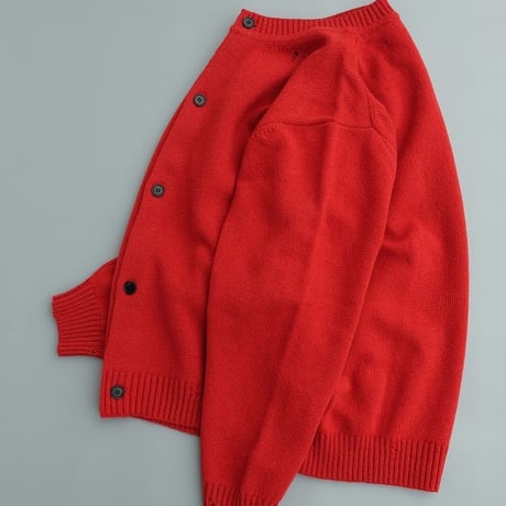 STILL BY HAND(スティルバイハンド)　　  Punched shetland cardigan　　KN06263　　　　VERMILION RED