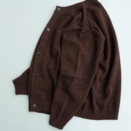 STILL BY HAND(スティルバイハンド)　　  Punched shetland cardigan　　KN06263　　　　DARK BROWN