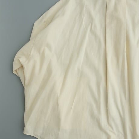 quitan(キタン)　　  Dorman Shirt　"Pointy Collar"