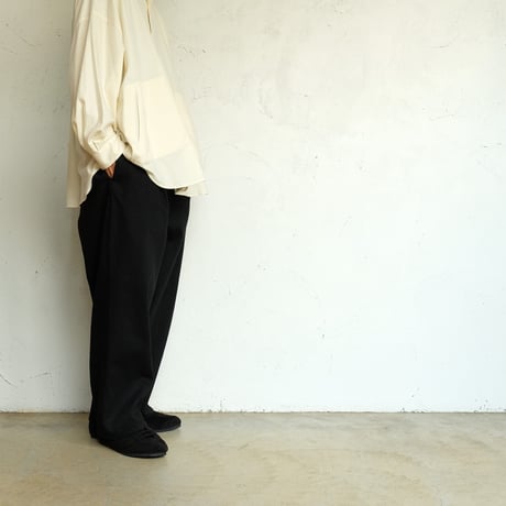quitan(キタン)　　  Dorman Shirt　"Pointy Collar"