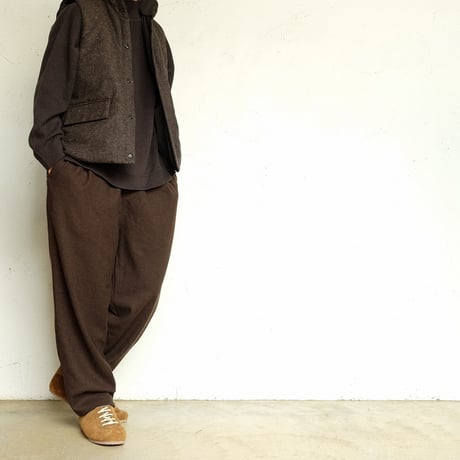 STILL BY HAND(スティルバイハンド)  　　Cashmere mixed easy pants　　　PT04263