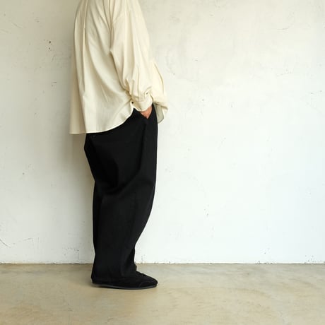 quitan(キタン)　　  Dorman Shirt　"Pointy Collar"