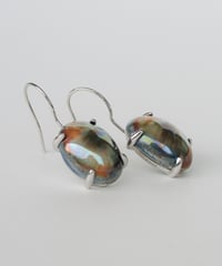 オーバルピアス(銀鼠青黄結晶)