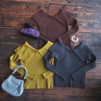 big collar lib knit tops